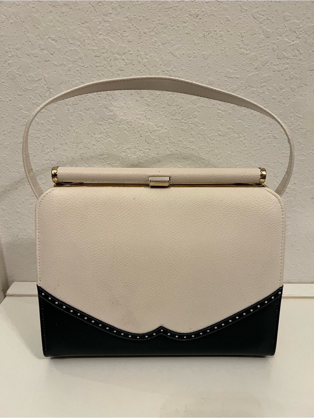 VTG 1950s-1960s Naturalizer
Style Mod-handle 
Handbag& 🎁 BCBGeneration  Bag